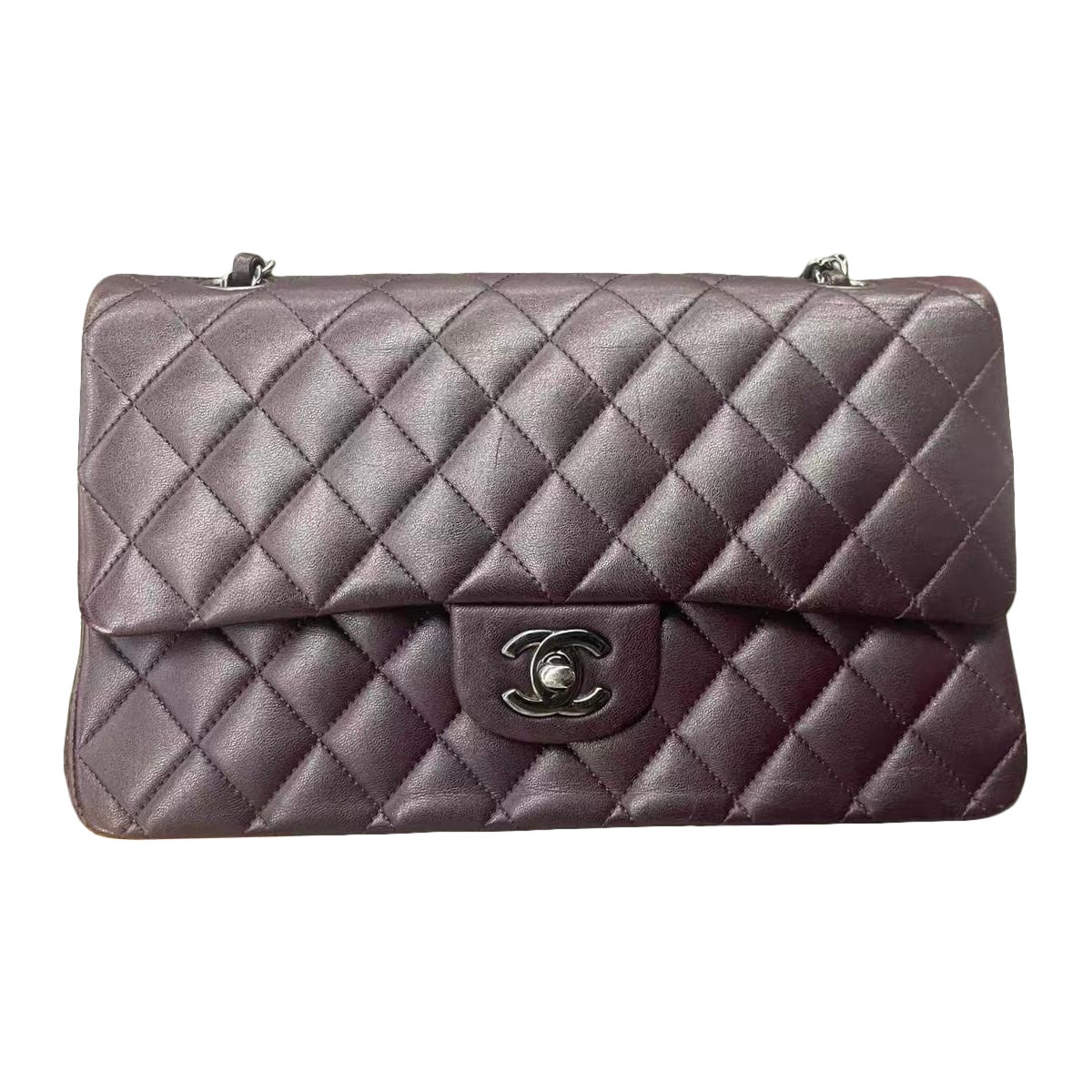 Chanel Timeless Classic Flap Medium Lila Lammfell Leder Silver Hardware im Angebot