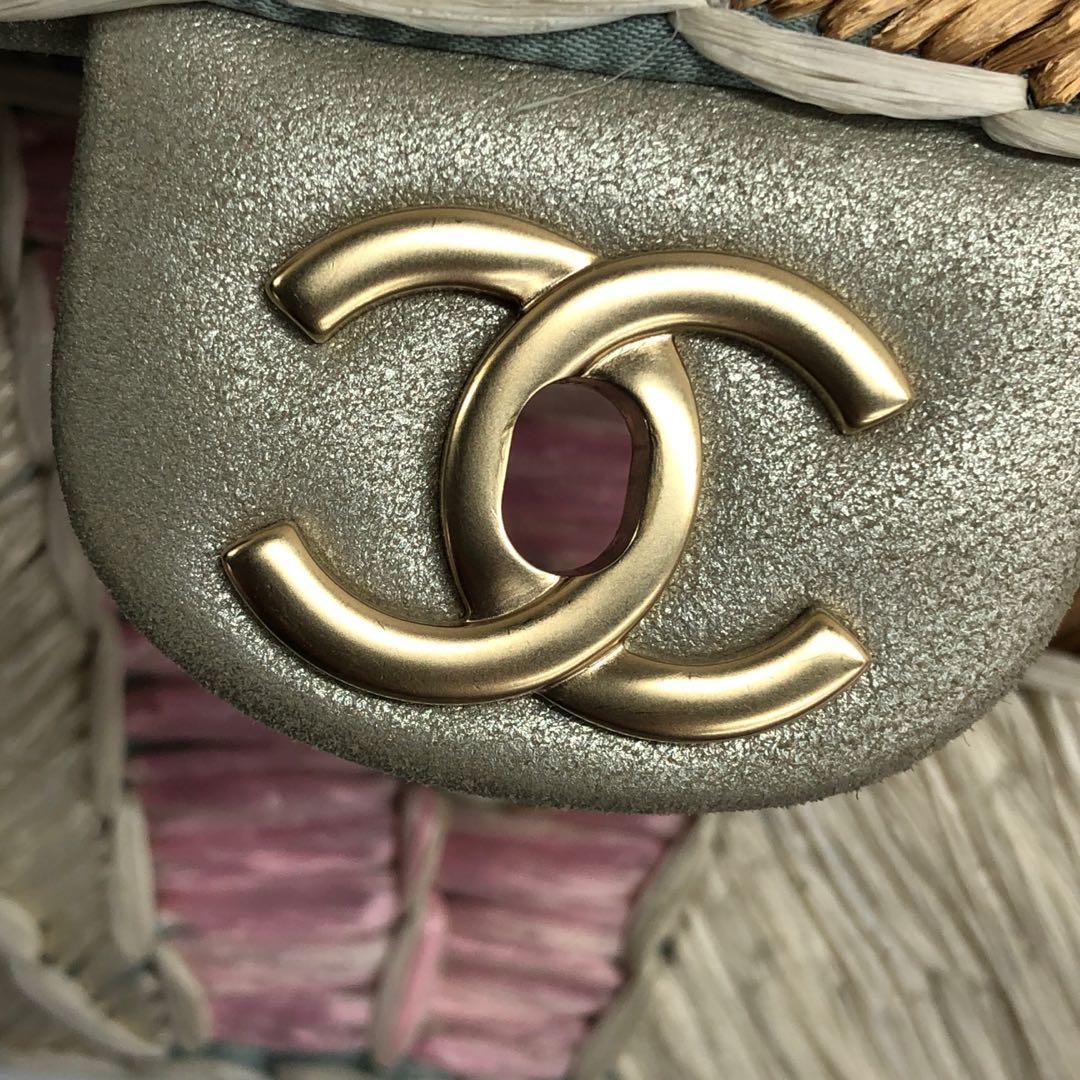Chanel Timeless Classic Flap Medium Rare Patchwork Multicolor Raffia Gold Hardwa im Angebot 13