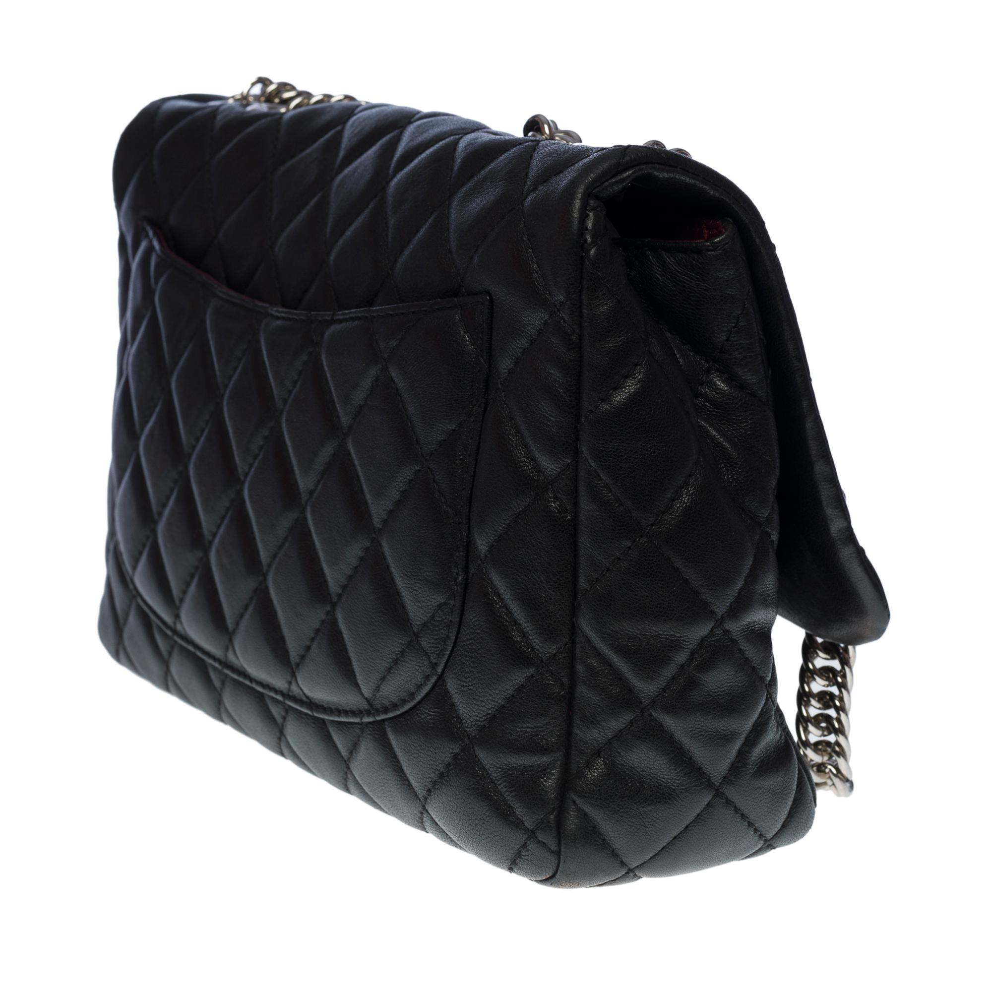 Chanel Timeless/Classic Jumbo single flap shoulder bag in black leather, SHW 1