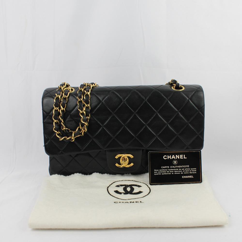 Chanel Timeless Classic Media Nera Oro en vente 9