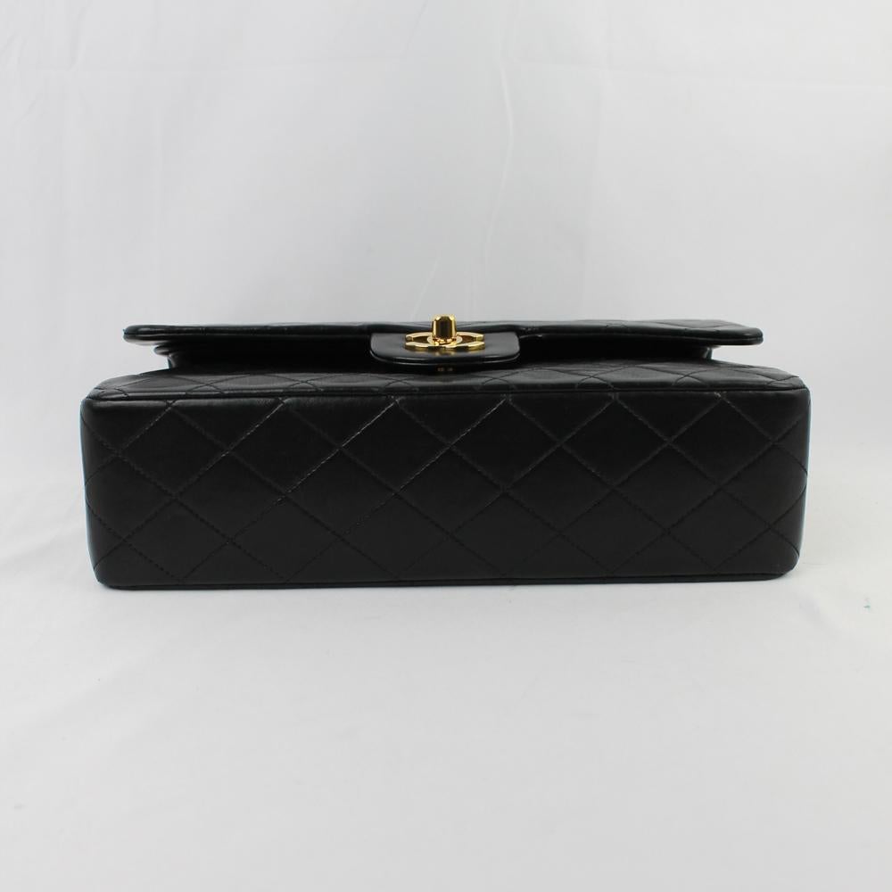 Chanel Timeless Classic Media Nera Oro For Sale 4
