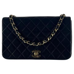 CHANEL Timeless Classic Small Single Flap Bag Black Lambskin 1989–1991