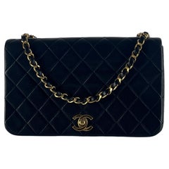CHANEL Timeless Classic Small Single Flap Bag Black Lambskin 1989–1991