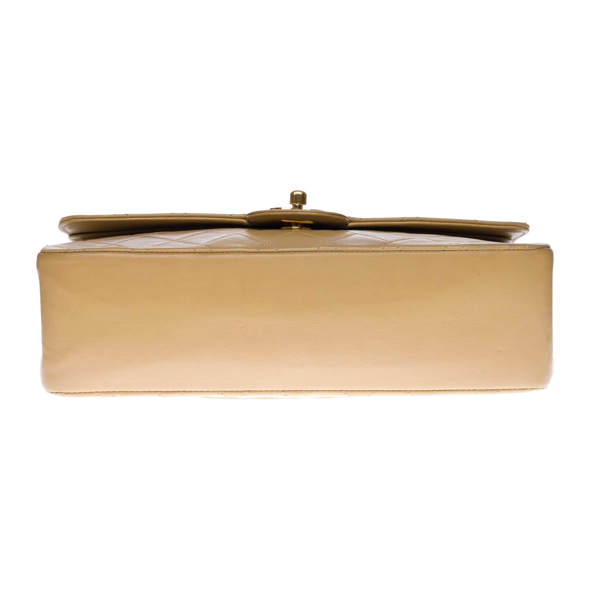 Chanel Timeless/Classique handbag with double flap in beige lambskin, GHW For Sale 1