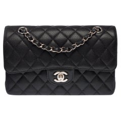 CHANEL Timeless/Classique Shoulder Bag Black