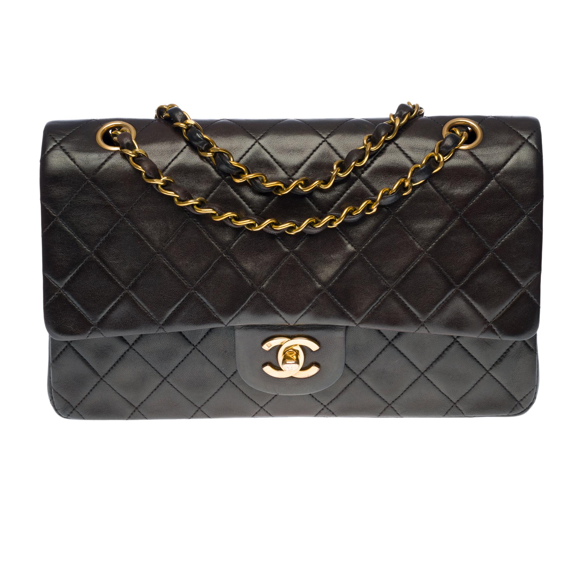 Chanel Timeless double flap Medium Shoulder bag in brown quilted leather, GHW