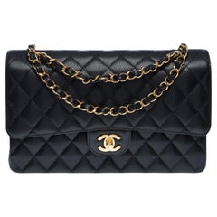 Chanel Timeless, borsa a tracolla con doppia patta in pelle nera trapuntata Caviar, GHW