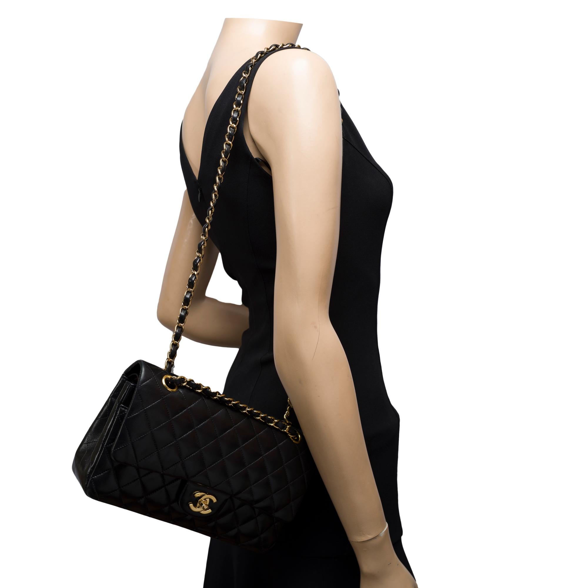 Chanel Timeless double flap shoulder bag in Black lambskin Quilted leather, GHW 9