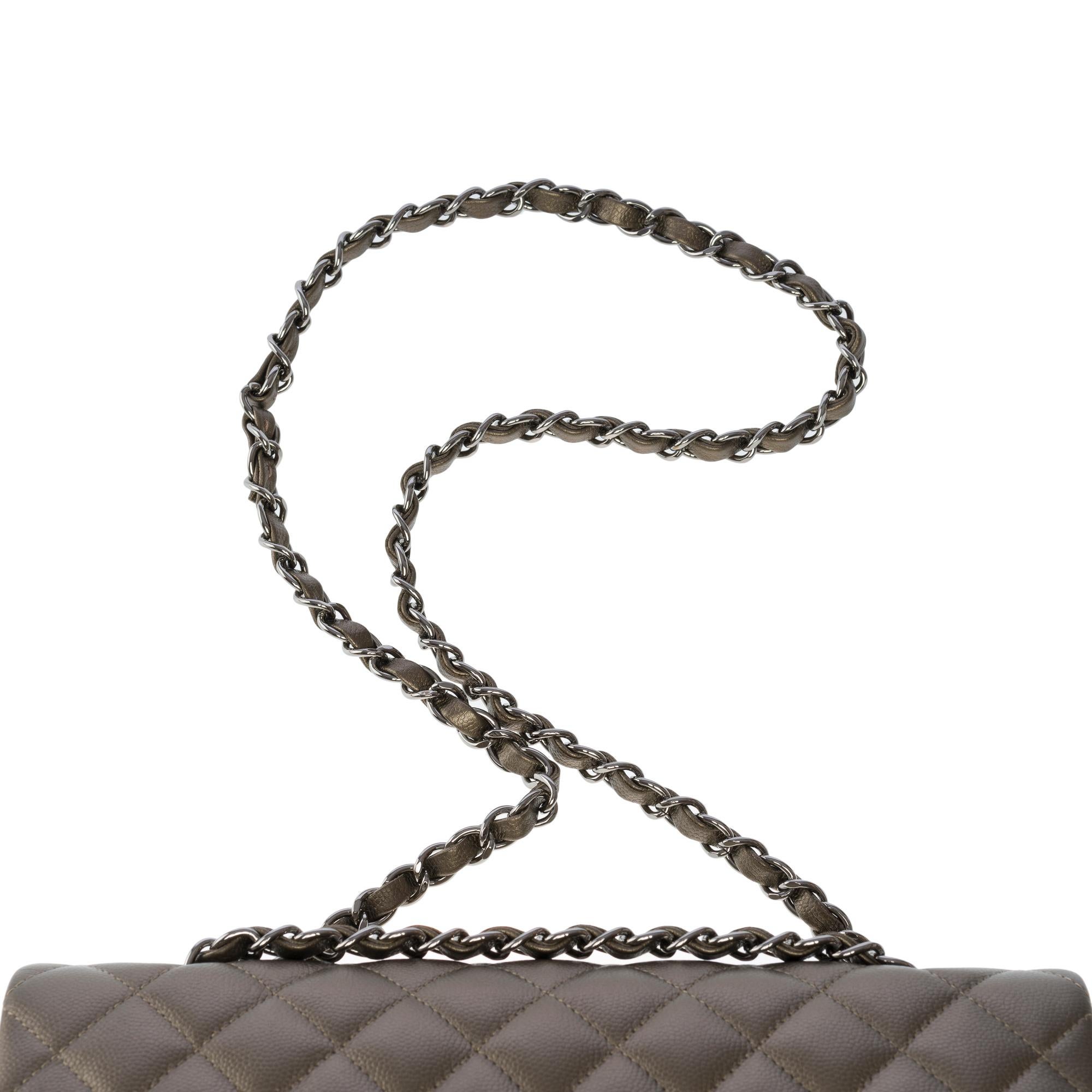 Chanel Timeless double flap shoulder bag in Bronze caviar quilted leather, SHW 6