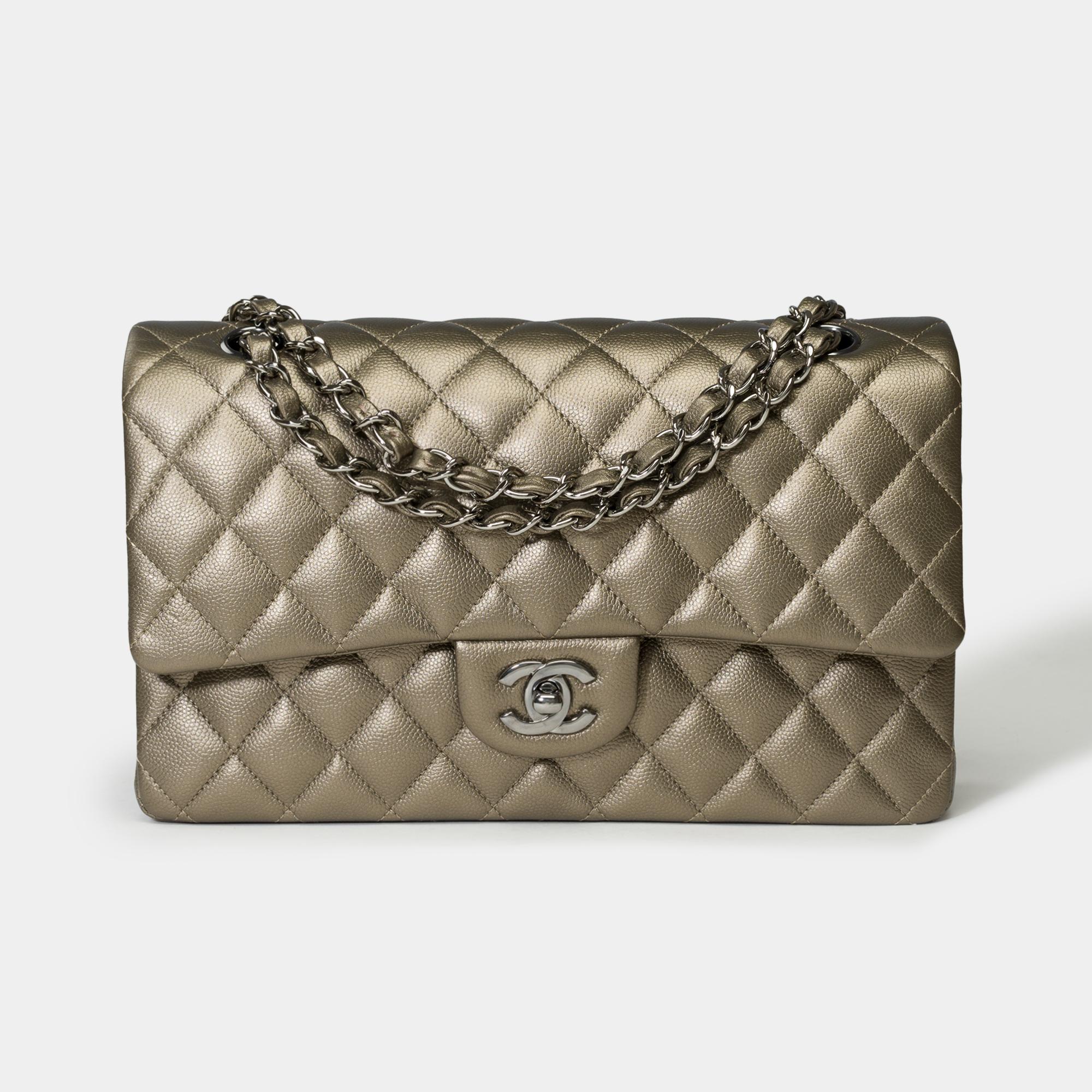 Exceptional​ ​&​ ​Rare​ ​Chanel​ ​Timeless​ ​Medium​ ​25cm​ ​double​ ​flap​ ​shoulder​ ​bag​ ​in​ ​Bronze​ ​quilted​ ​caviar​ ​leather,​ ​silver​ ​metal​ ​trim,​ ​a​ ​chain​ ​handle​ ​in​ ​silver​ ​metal​ ​interlaced​ ​with​ ​bronze​ ​leather​