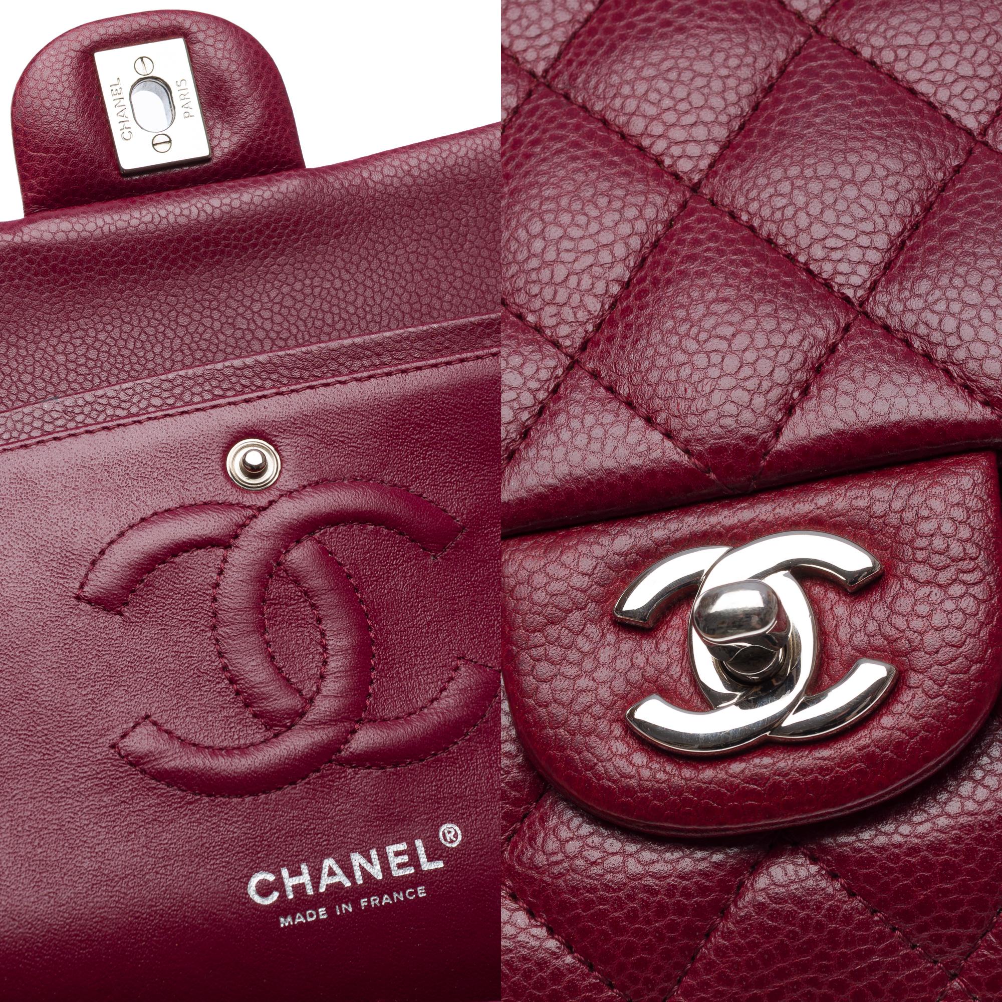 Chanel Timeless double flap shoulder bag in Burgundy Caviar Quilted leather, PHW 3
