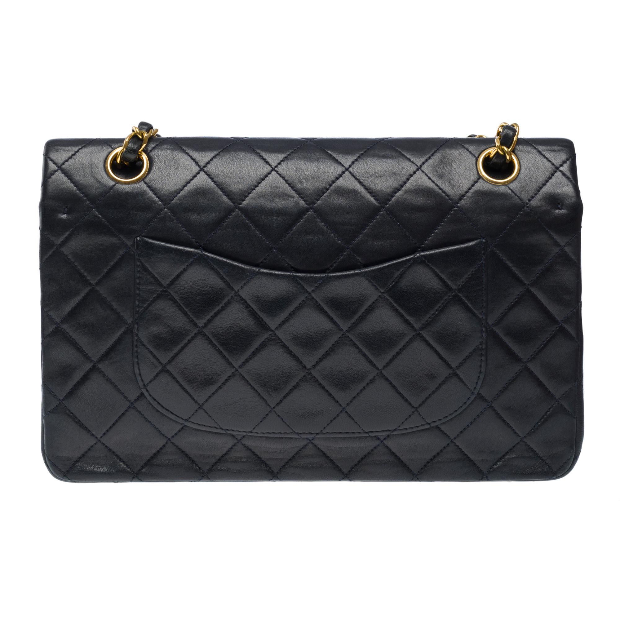 Chanel Timeless double flap shoulder bag in Navy Blue quilted lambskin , GHW In Good Condition For Sale In Paris, IDF
