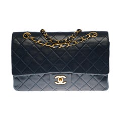 Chanel Timeless double flap shoulder bag in Navy Blue quilted lambskin, GHW