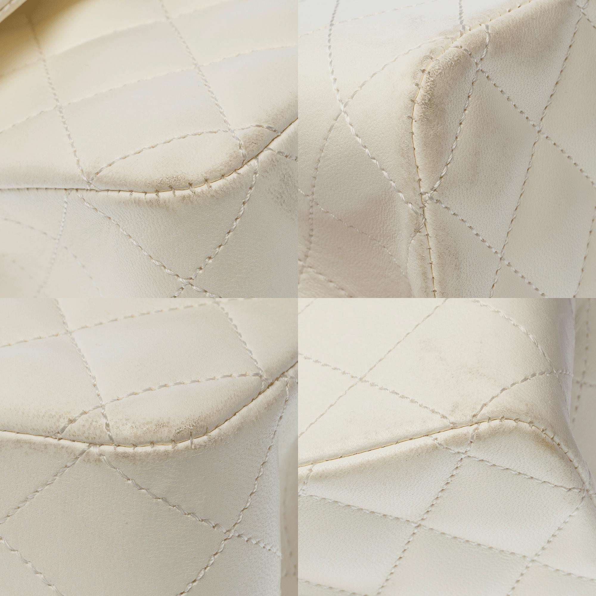 Chanel Timeless double flap shoulder bag in off-white quilted lamb leather, GHW For Sale 7