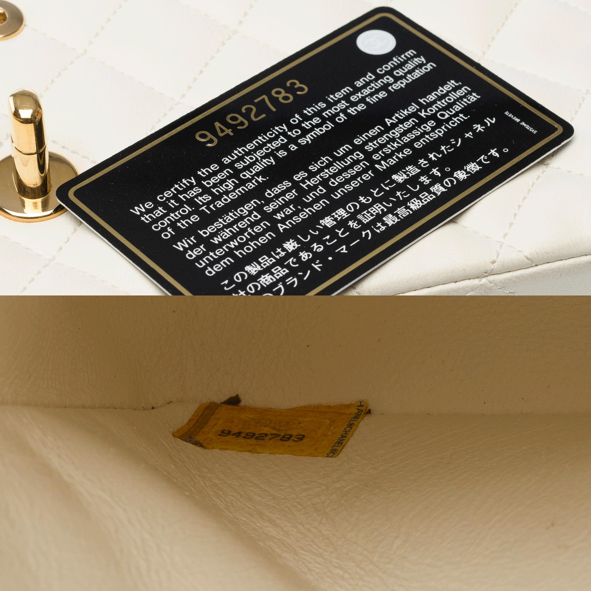 Chanel Timeless double flap shoulder bag in off-white quilted lamb leather, GHW For Sale 3