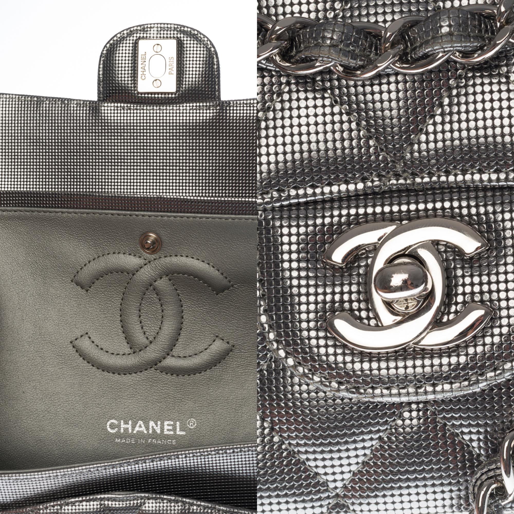 Chanel Timeless double flap Shoulder bag in Silver Metal quilted leather, SHW 1