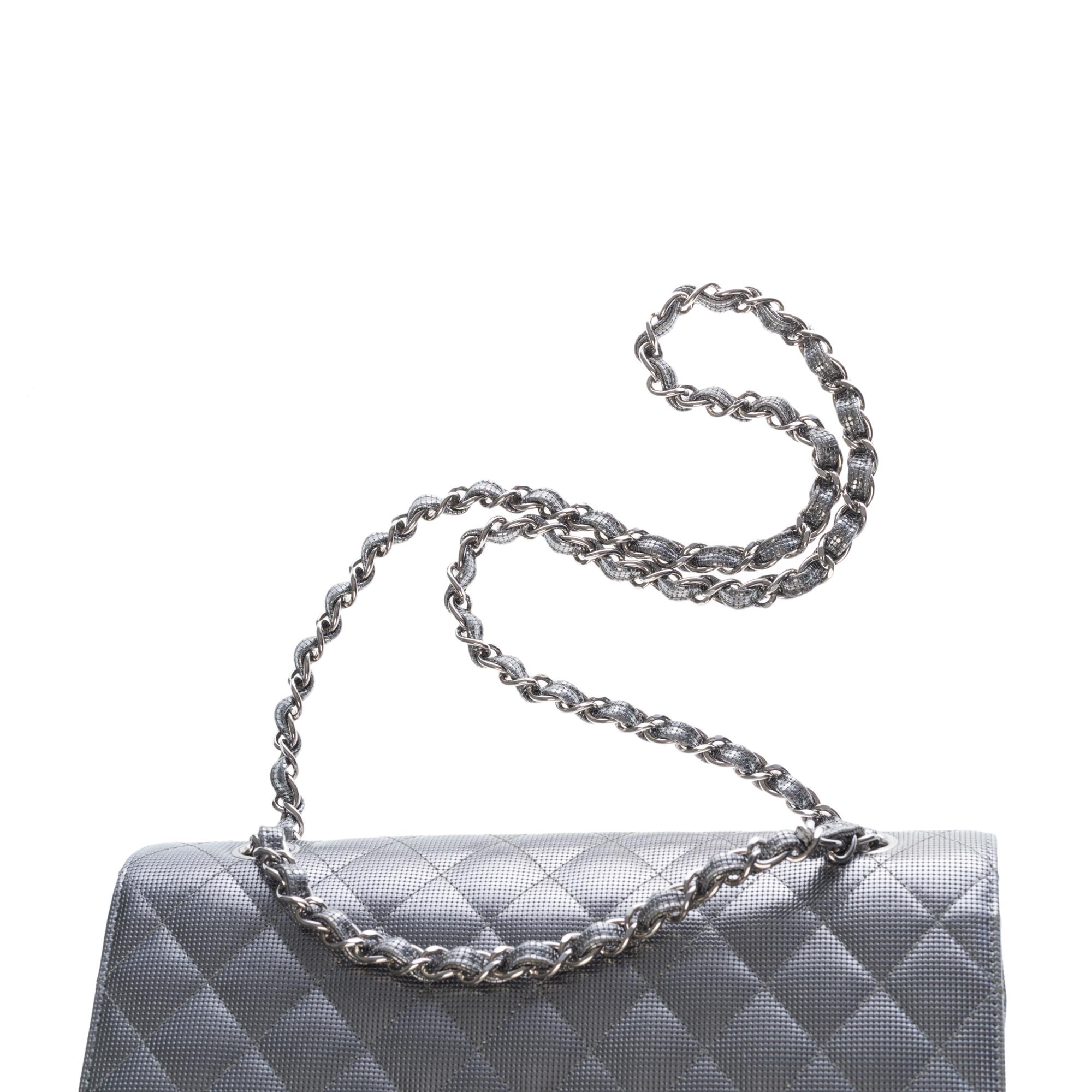 Chanel Timeless double flap Shoulder bag in Silver Metal quilted leather, SHW 4