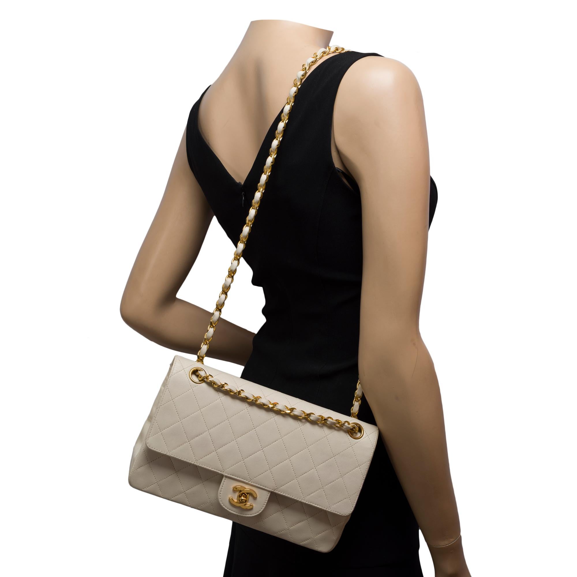 Chanel Timeless Double flap shoulder bag in White Quilted Lambskin leather, GHW 8
