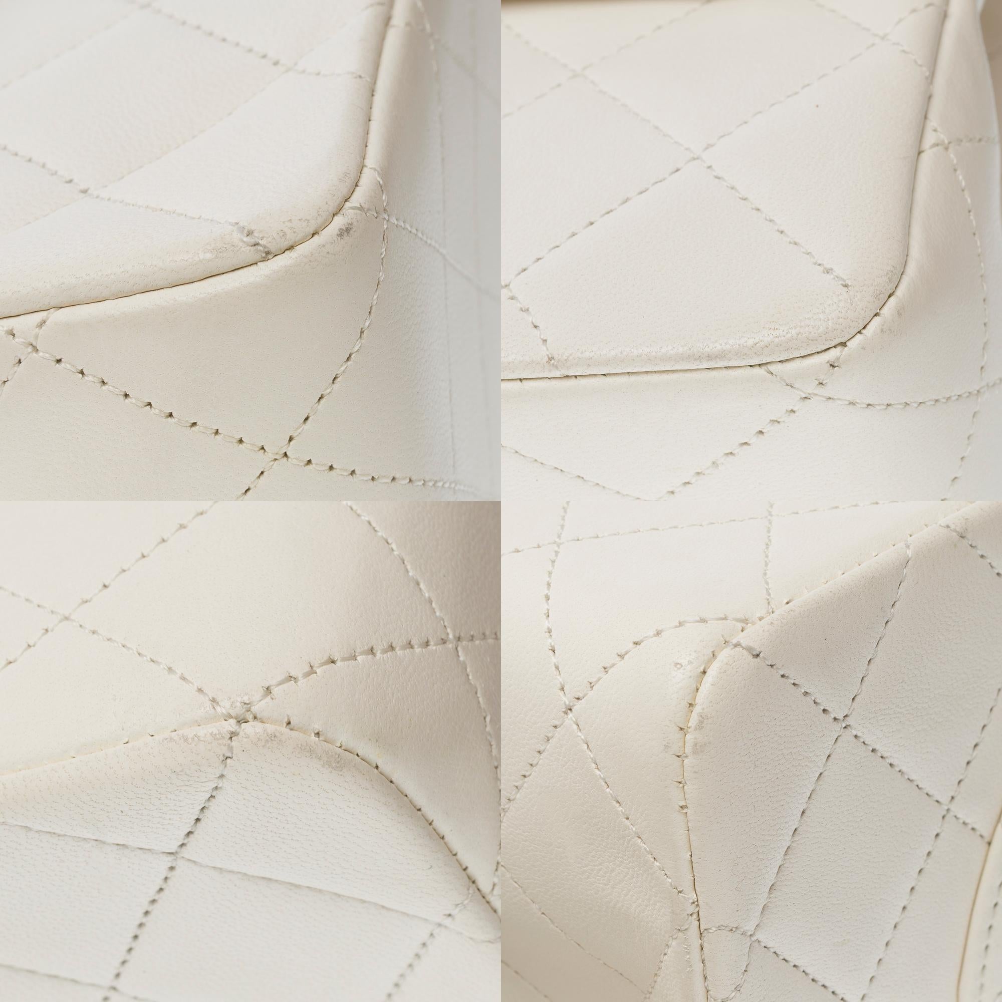 Chanel Timeless Double flap shoulder bag in White Quilted Lambskin leather, GHW 8