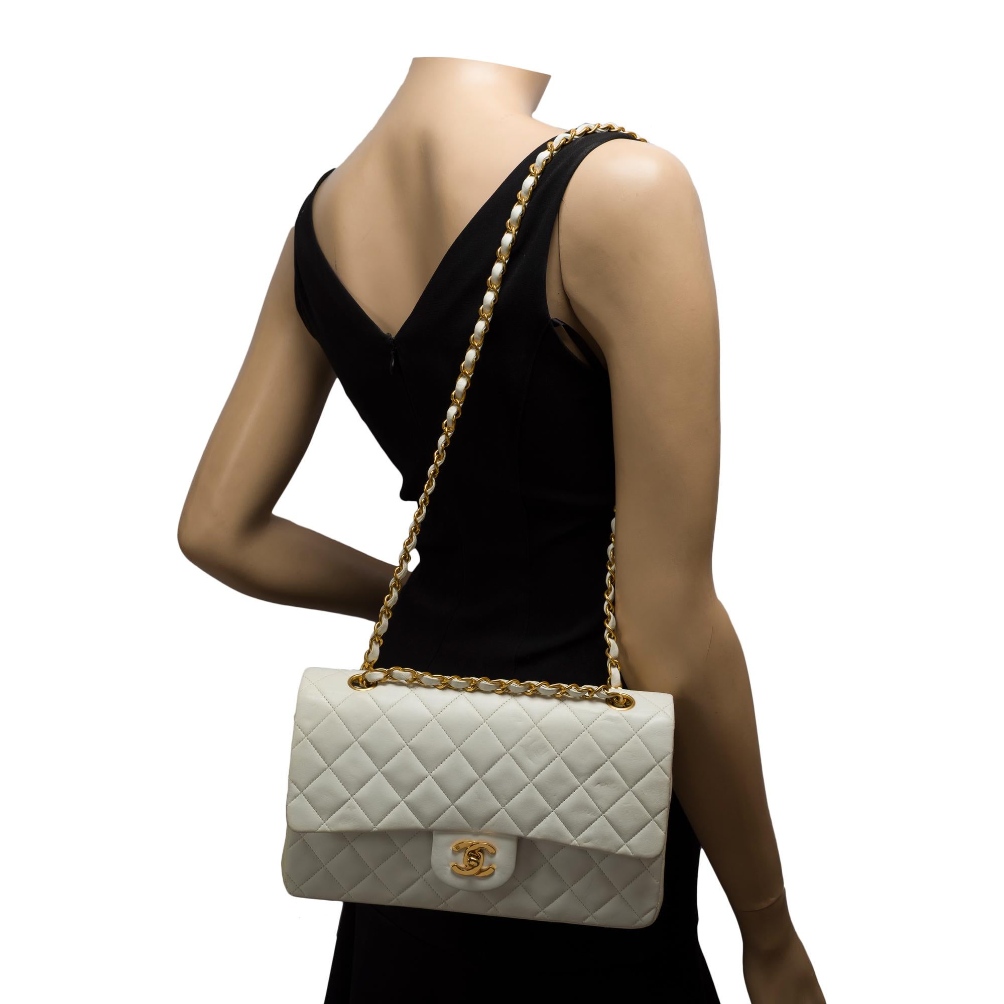 Chanel Timeless Double flap shoulder bag in White Quilted Lambskin leather, GHW 8