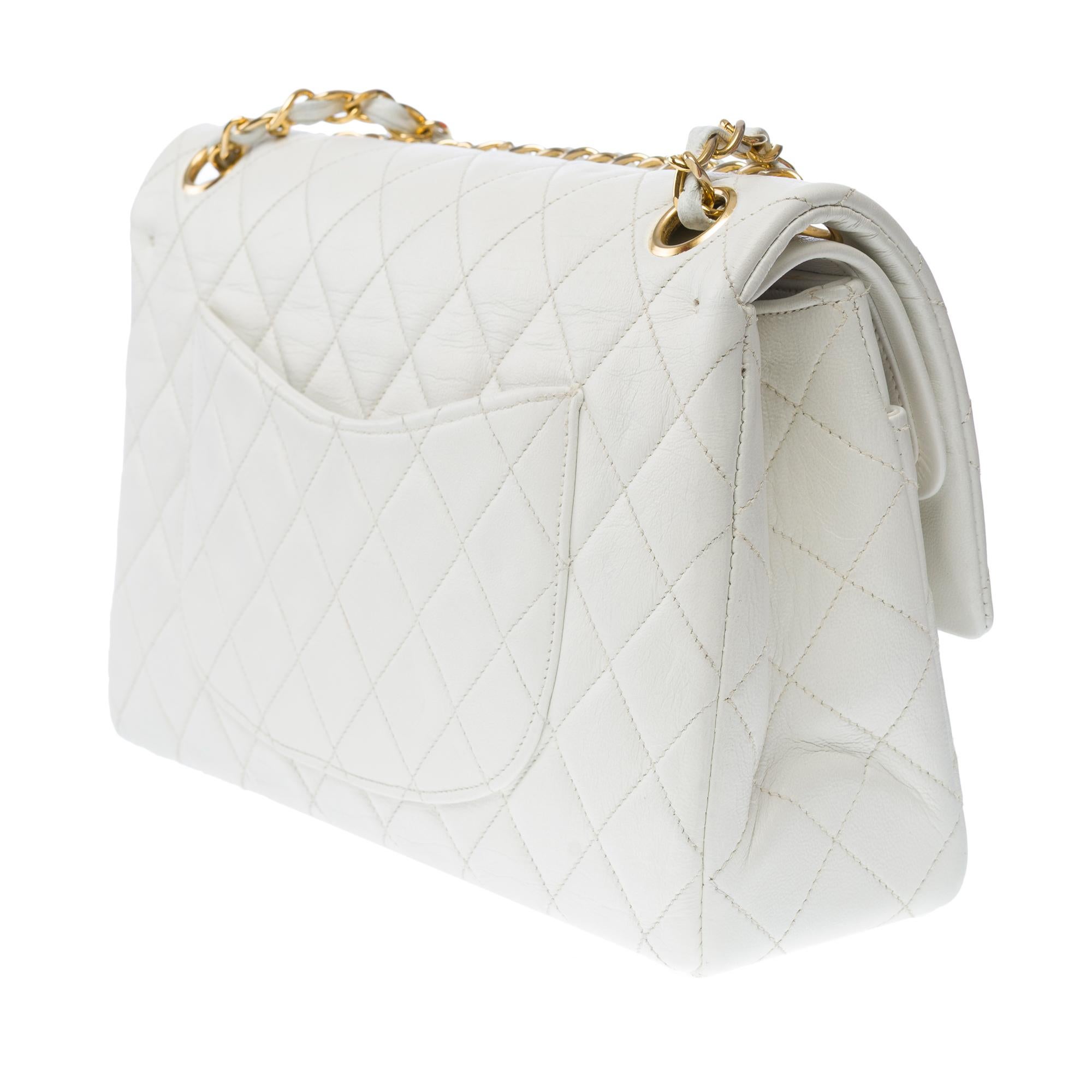 Women's Chanel Timeless Double flap shoulder bag in White Quilted Lambskin leather, GHW For Sale