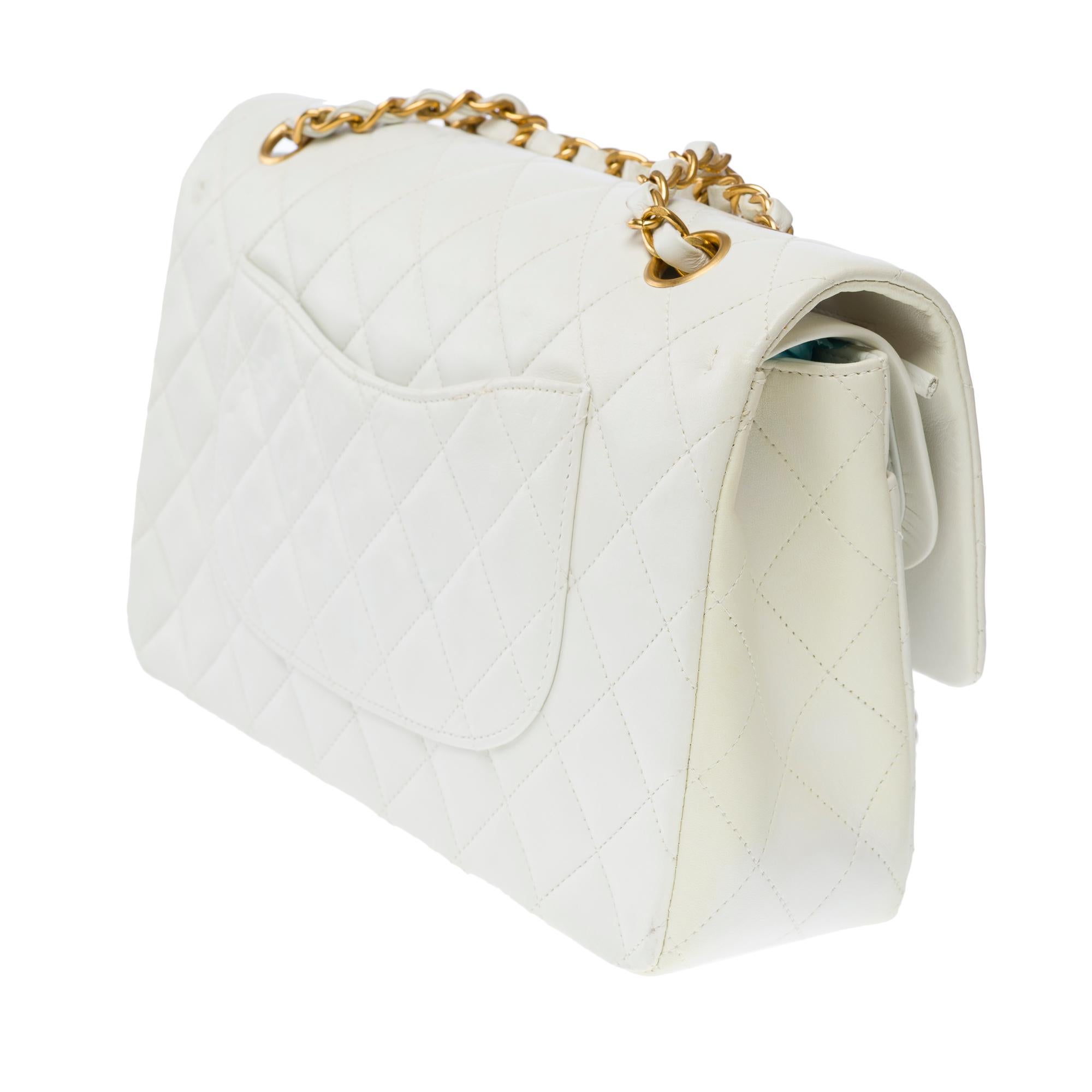Chanel Timeless Double flap shoulder bag in White Quilted Lambskin leather, GHW 1