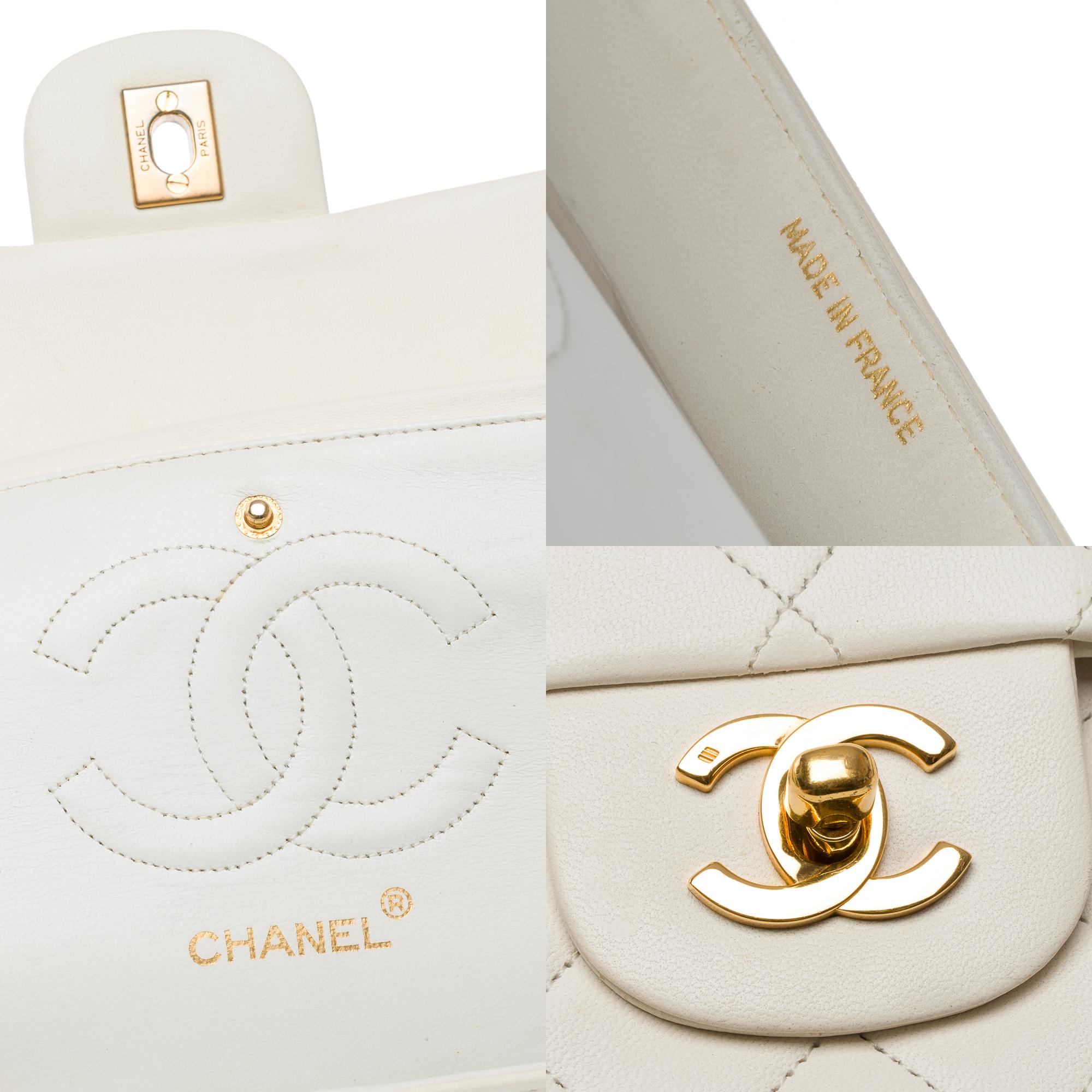 Chanel Timeless Double flap shoulder bag in White Quilted Lambskin leather, GHW 3