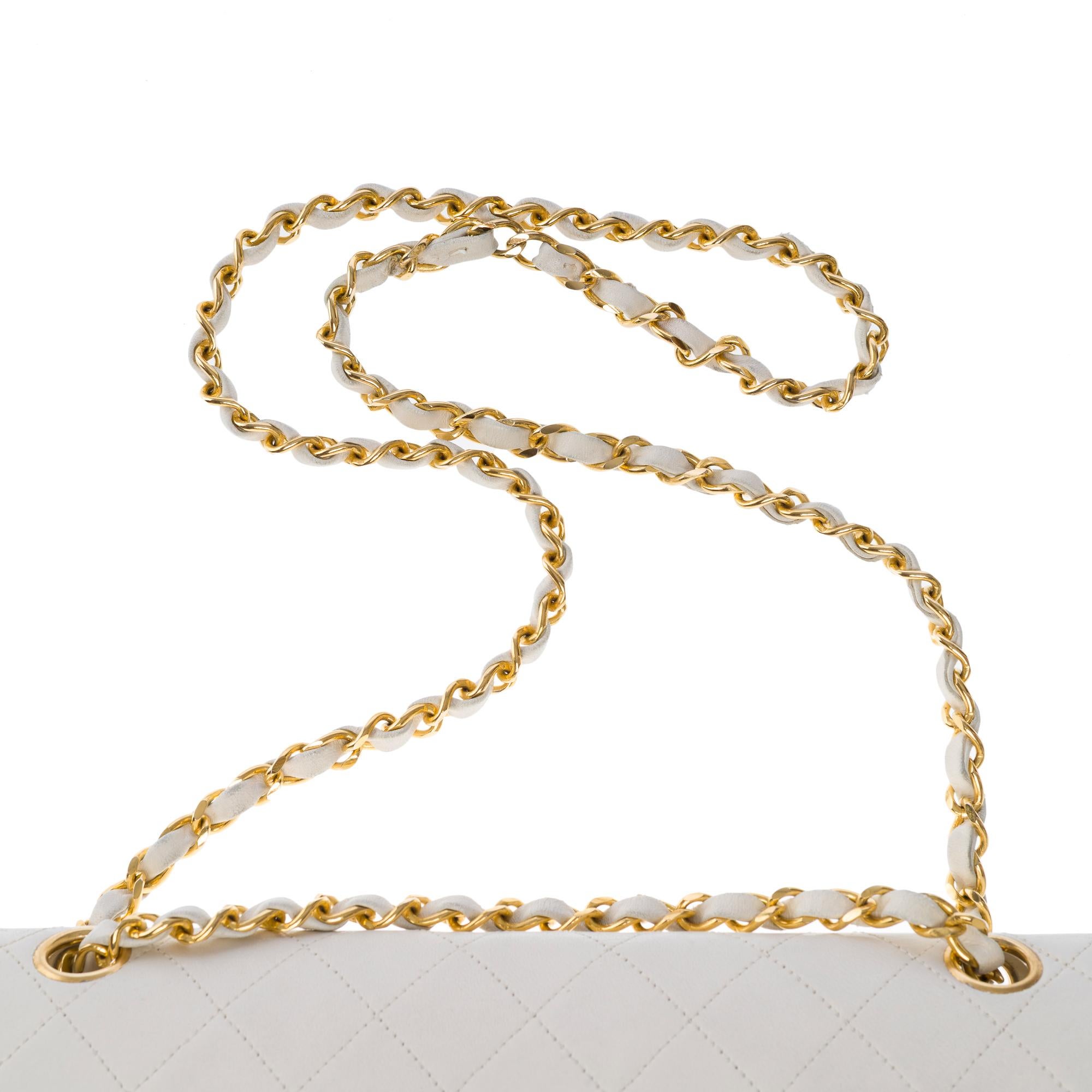 Chanel Timeless Double flap shoulder bag in White Quilted Lambskin leather, GHW 5