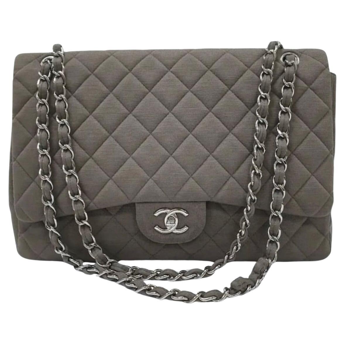Chanel Timeless Gray Textile Maxi Jumbo  For Sale