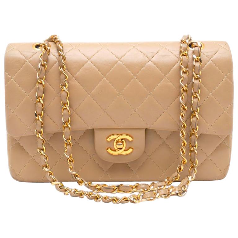 Chanel Timeless handbag in beige quilted leather