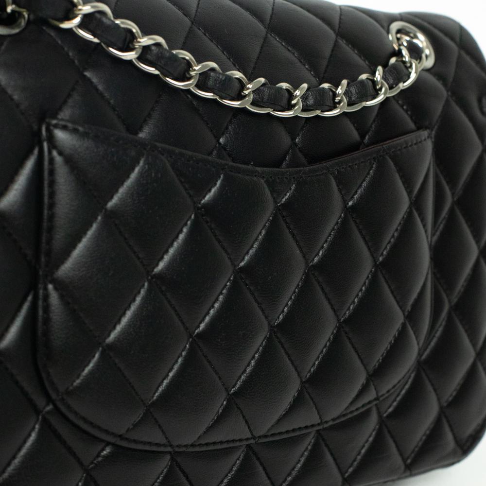 CHANEL, Timeless in black leather For Sale 8