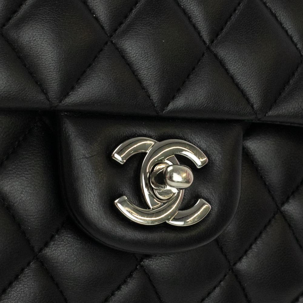 Chanel, Timeless in black leather 10