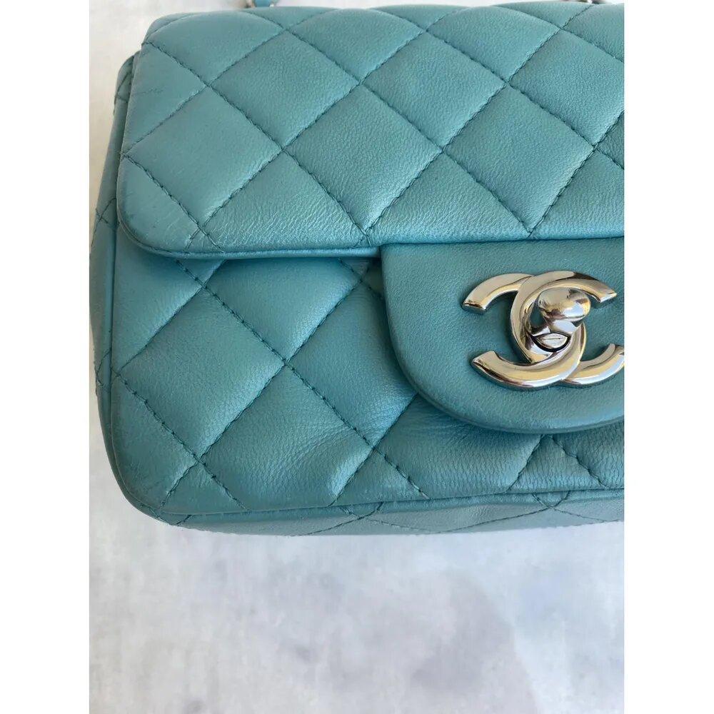 Chanel, Timeless in blue leather For Sale 2