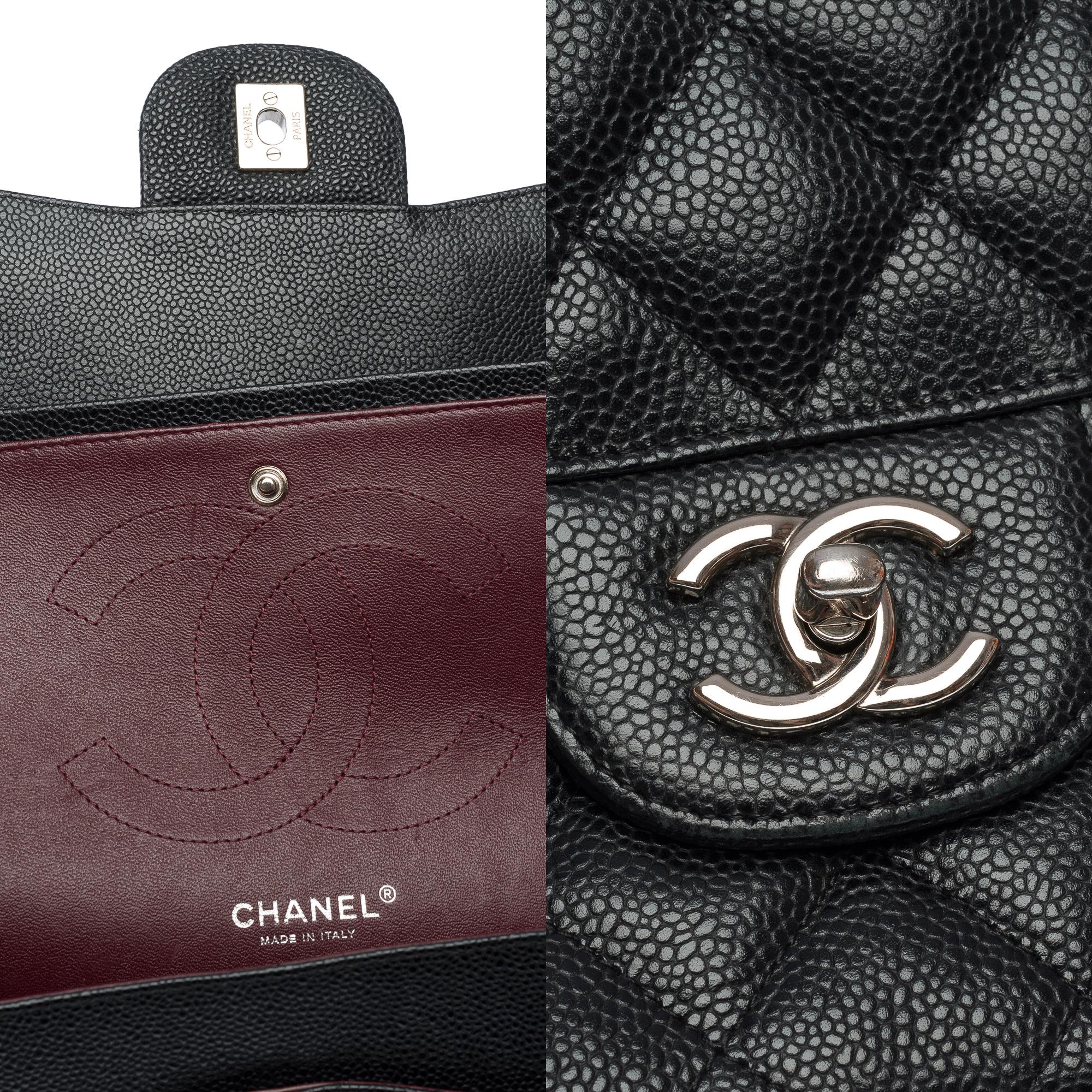 Chanel Timeless Jumbo double flap bag in Black quilted Caviar leather, PHW 3