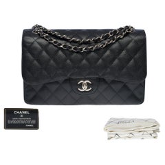 Chanel Timeless Jumbo double flap bag in black quilted caviar leather, SHW