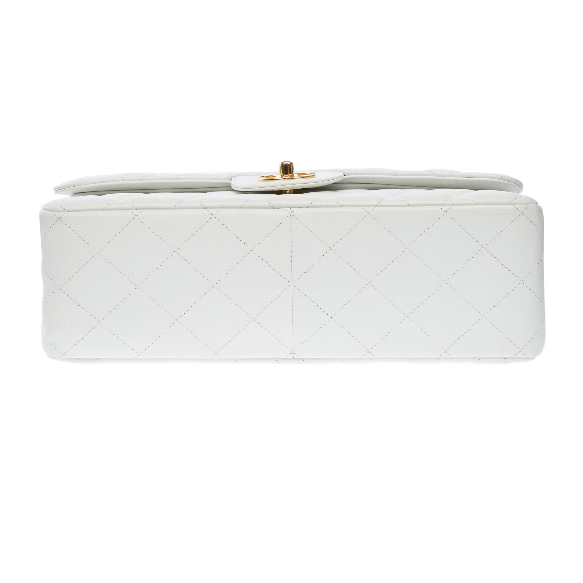 Chanel Timeless Jumbo-Doppelklappentasche aus weißem gestepptem Kaviarleder, GHW im Angebot 6