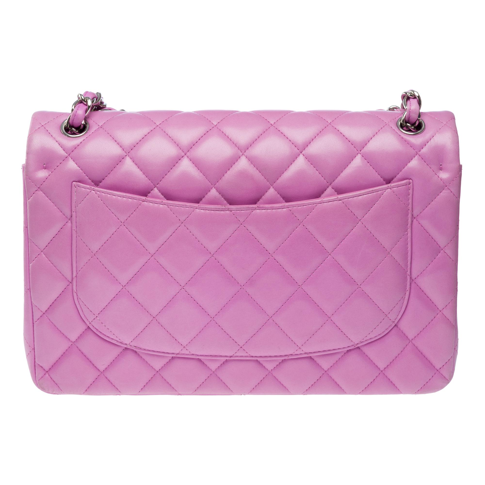 Women's Chanel Timeless Jumbo double flap in lilac quilted lambskin leather, PHW For Sale