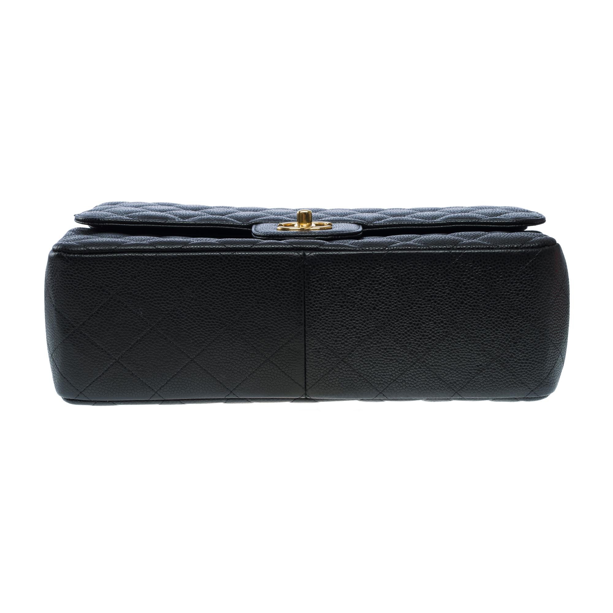 Chanel Timeless Jumbo double flap shoulder bag in Black Caviar leather , GHW 6