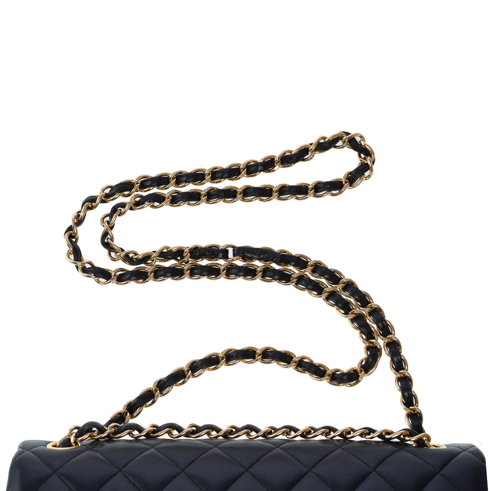Chanel Timeless Jumbo double flap shoulder bag in black quilted lambskin , GHW For Sale 5