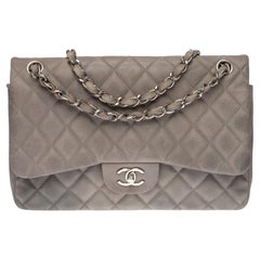 Chanel Timeless Jumbo Double Flap shoulder bag in grey caviar leather, SHW