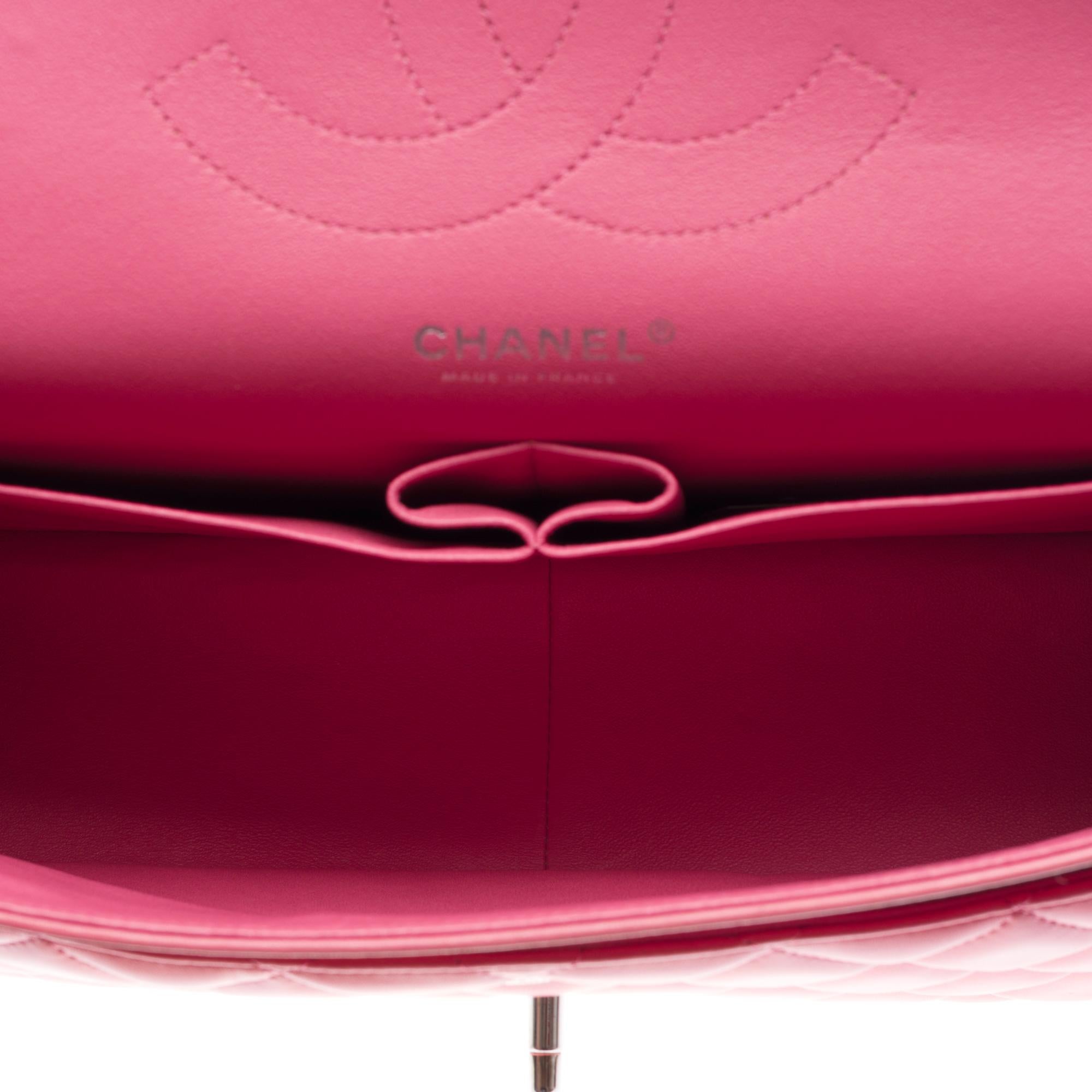 Chanel Timeless Jumbo double flap shoulder bag in quilted Pink leather , PHW For Sale 6