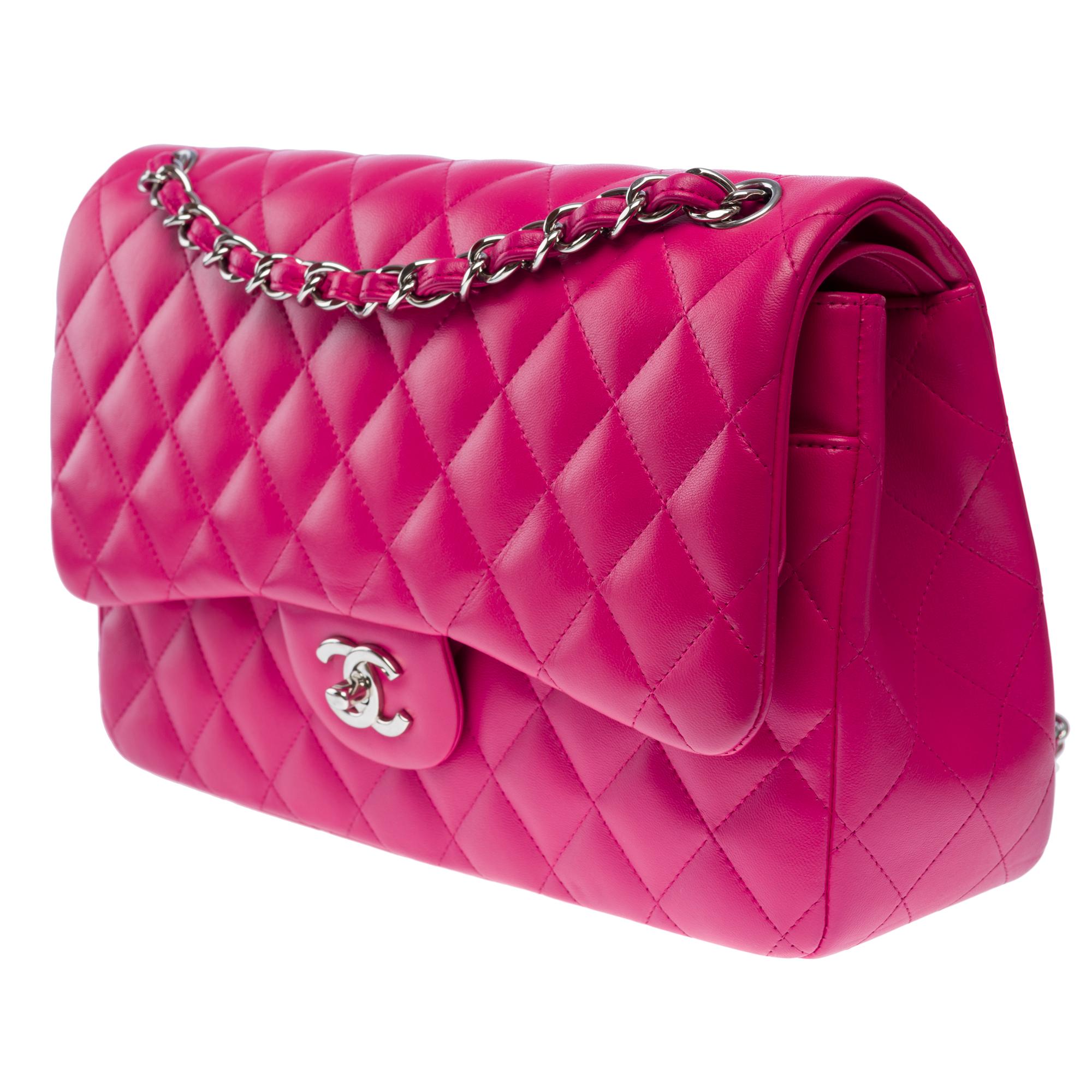 Chanel Timeless Jumbo double flap shoulder bag in quilted Pink leather , PHW For Sale 1