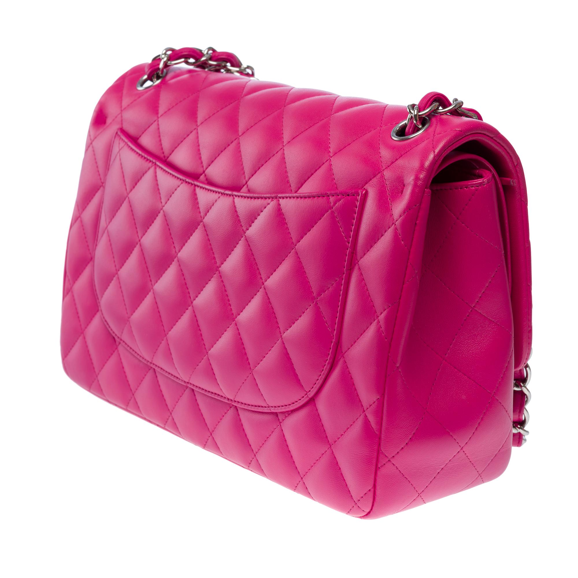 Chanel Timeless Jumbo double flap shoulder bag in quilted Pink leather , PHW For Sale 2