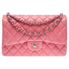 Chanel Timeless Jumbo double flap shoulder bag in quilted Pink leather , PHW