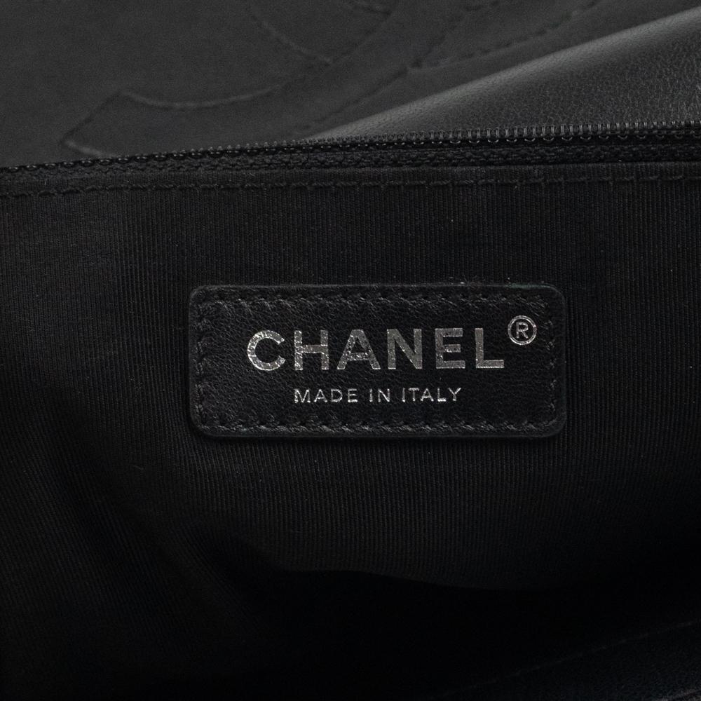CHANEL, Timeless Jumbo in black leather 2