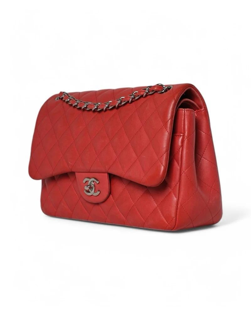 Red Chanel Timeless Jumbo Rossa in vendita