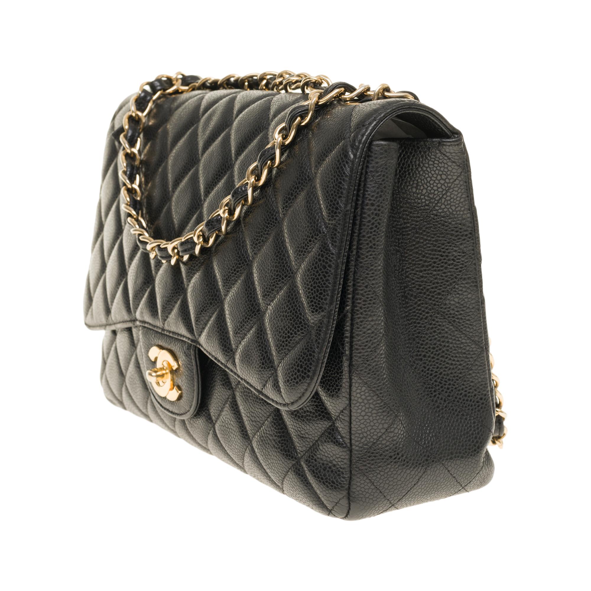 Black Chanel Timeless Jumbo shoulder bag in black quilted caviar leather, GHW