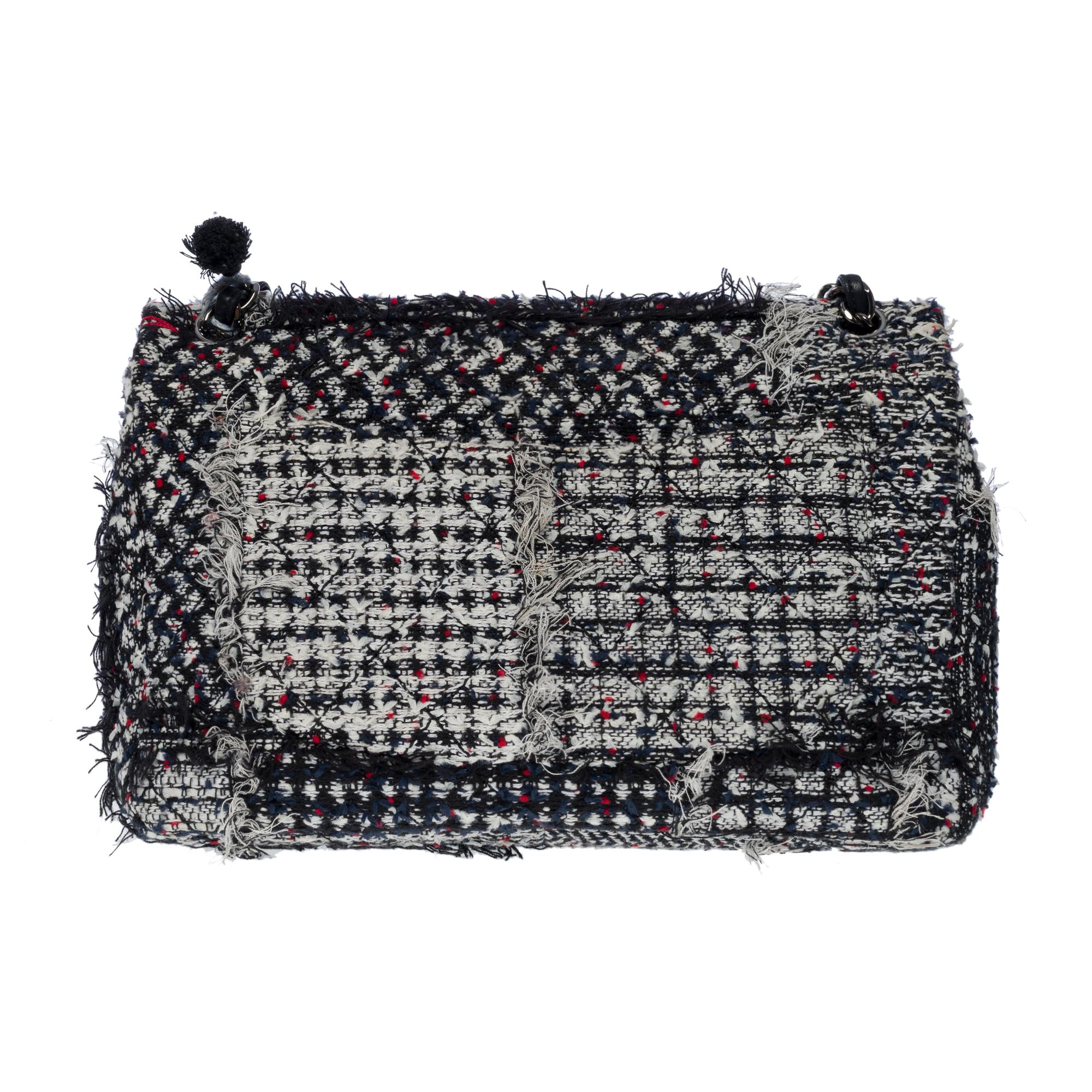 Exquisite Rare and amazing limited edition Chanel Timeless/Classic Jumbo flap bag multicolor in quilted tweed Flap Pom Pom (Navy, White and Red), silver metal hardware , silver chain Interwoven with vavy leather Pom Pom , Shoulder or crossbody