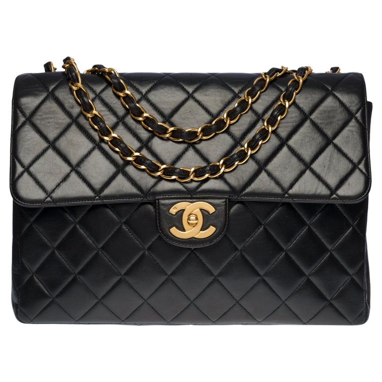 Chanel Timeless Jumbo Single Flap Shoulder Bag in Black Quilted Lambskin, GHW