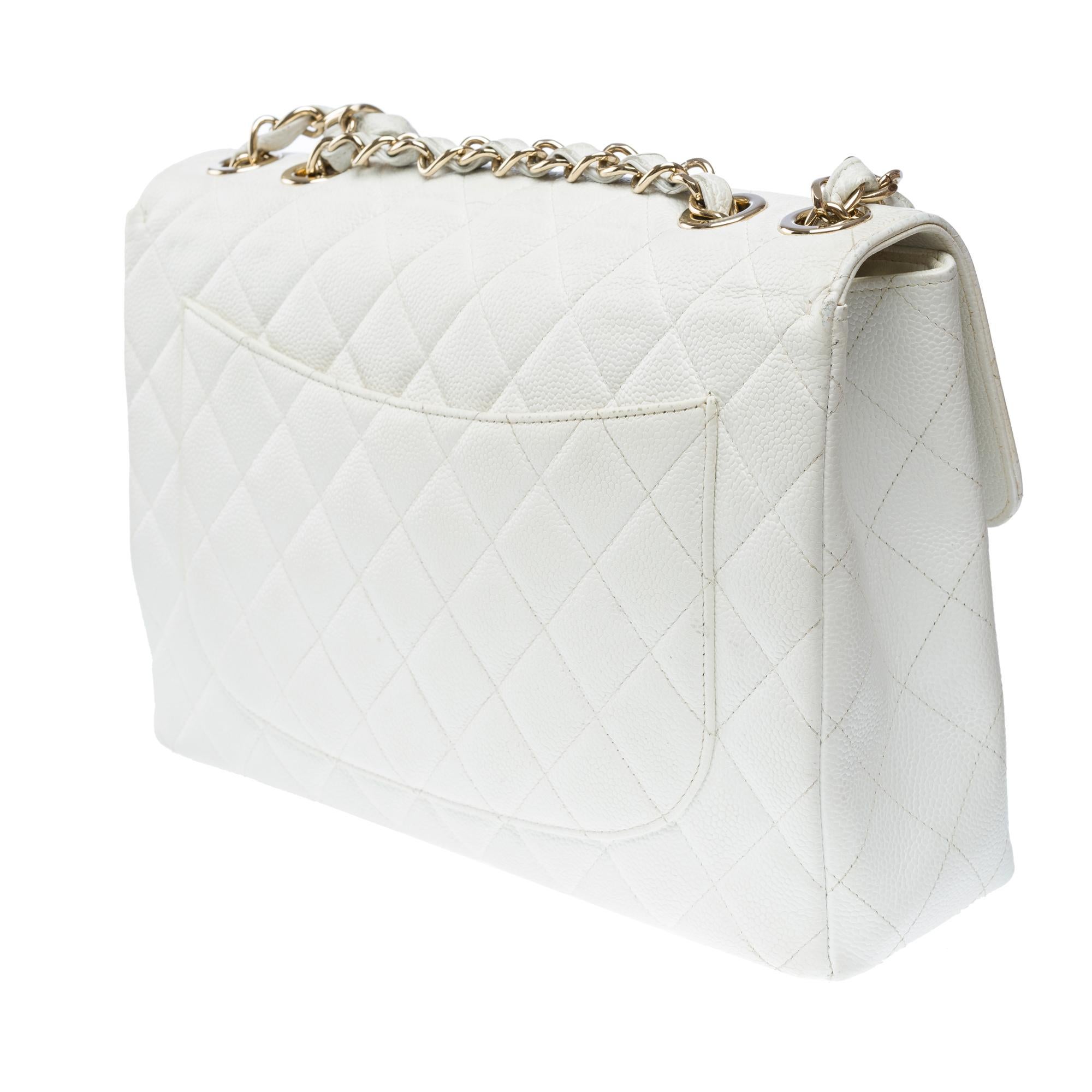 Bolso Chanel Timeless Jumbo de solapa única en piel Caviar Blanco , GHW en venta 1